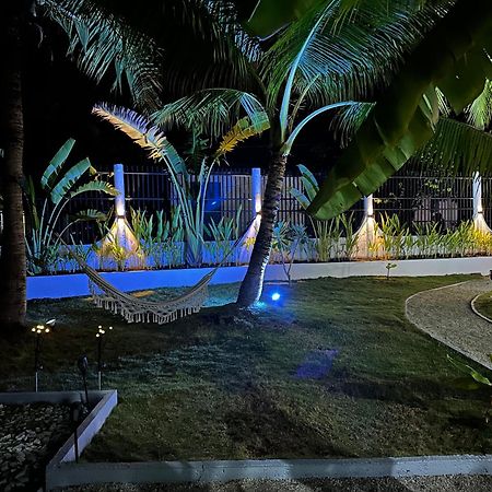 Pawikan Boutique Hotel Моалбоал Екстер'єр фото