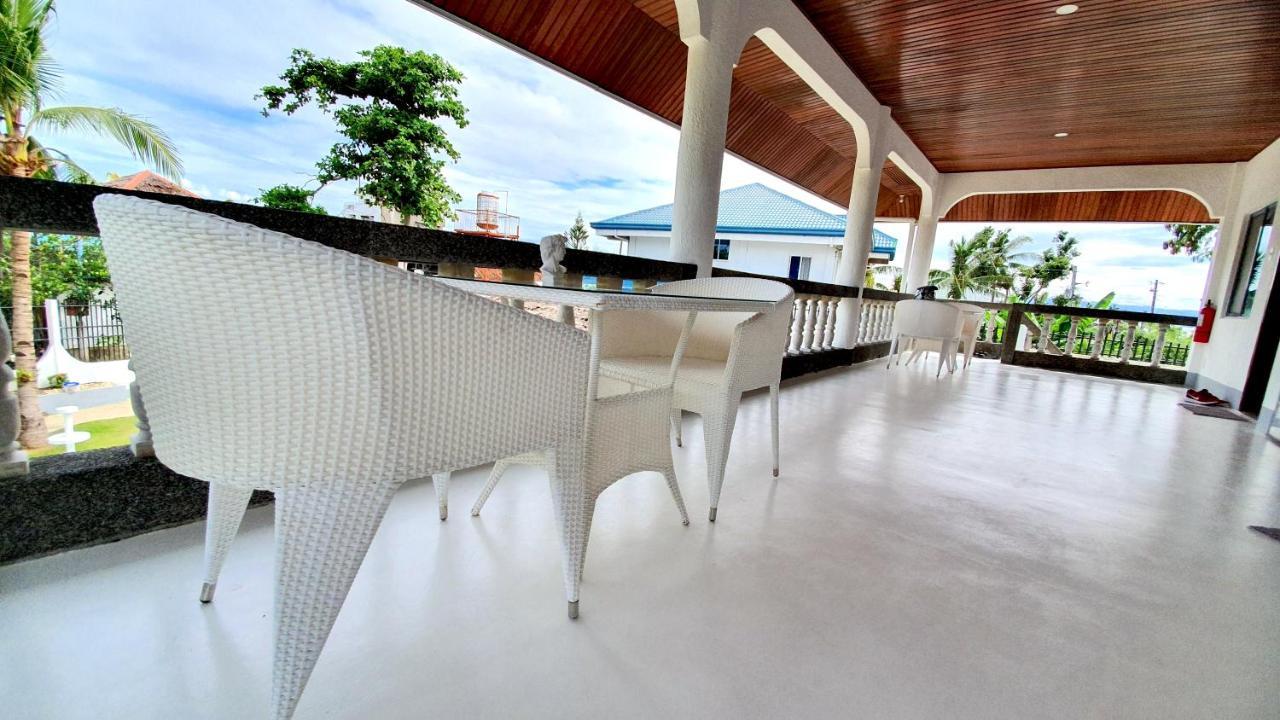 Pawikan Boutique Hotel Моалбоал Екстер'єр фото