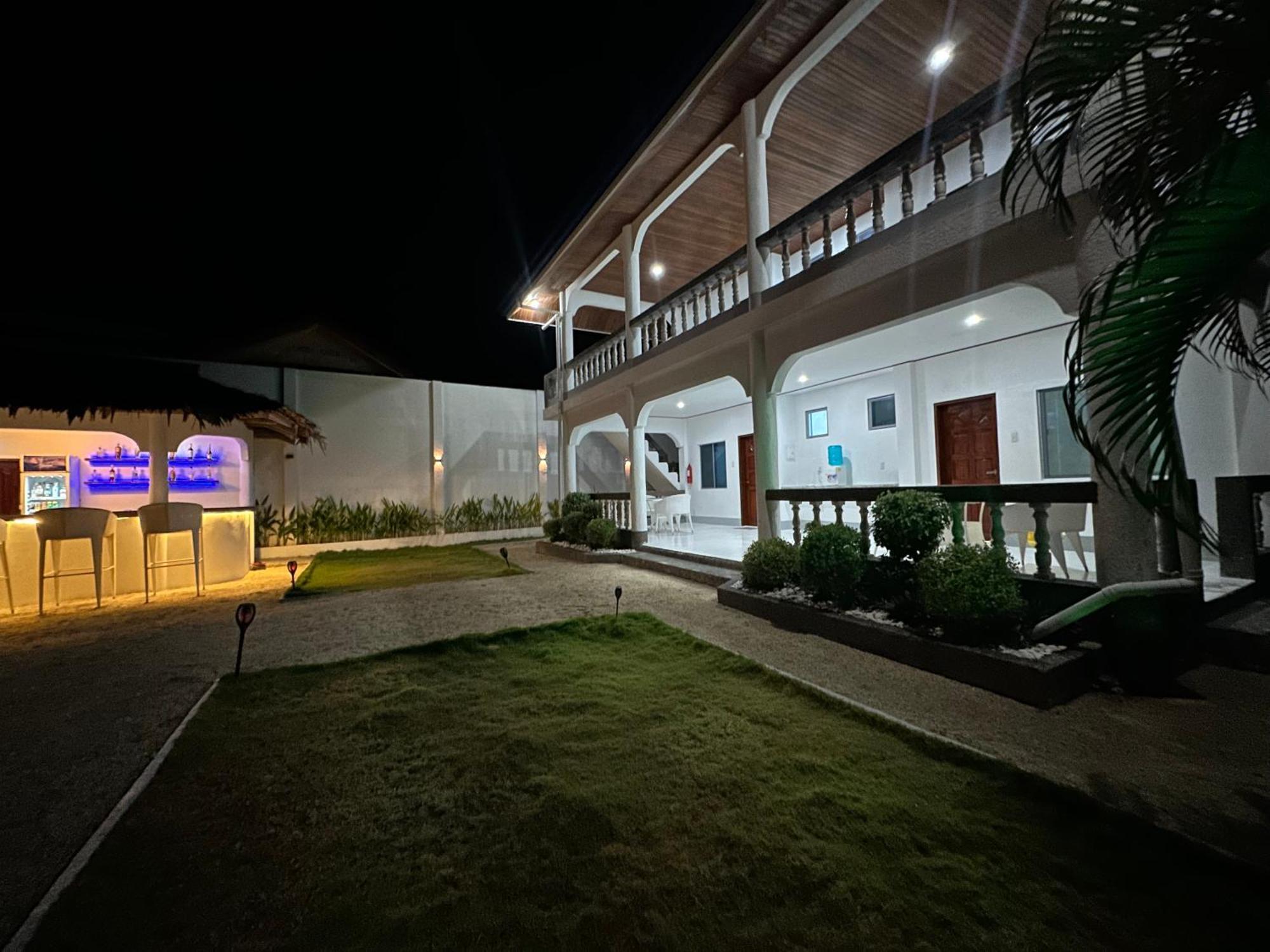 Pawikan Boutique Hotel Моалбоал Екстер'єр фото