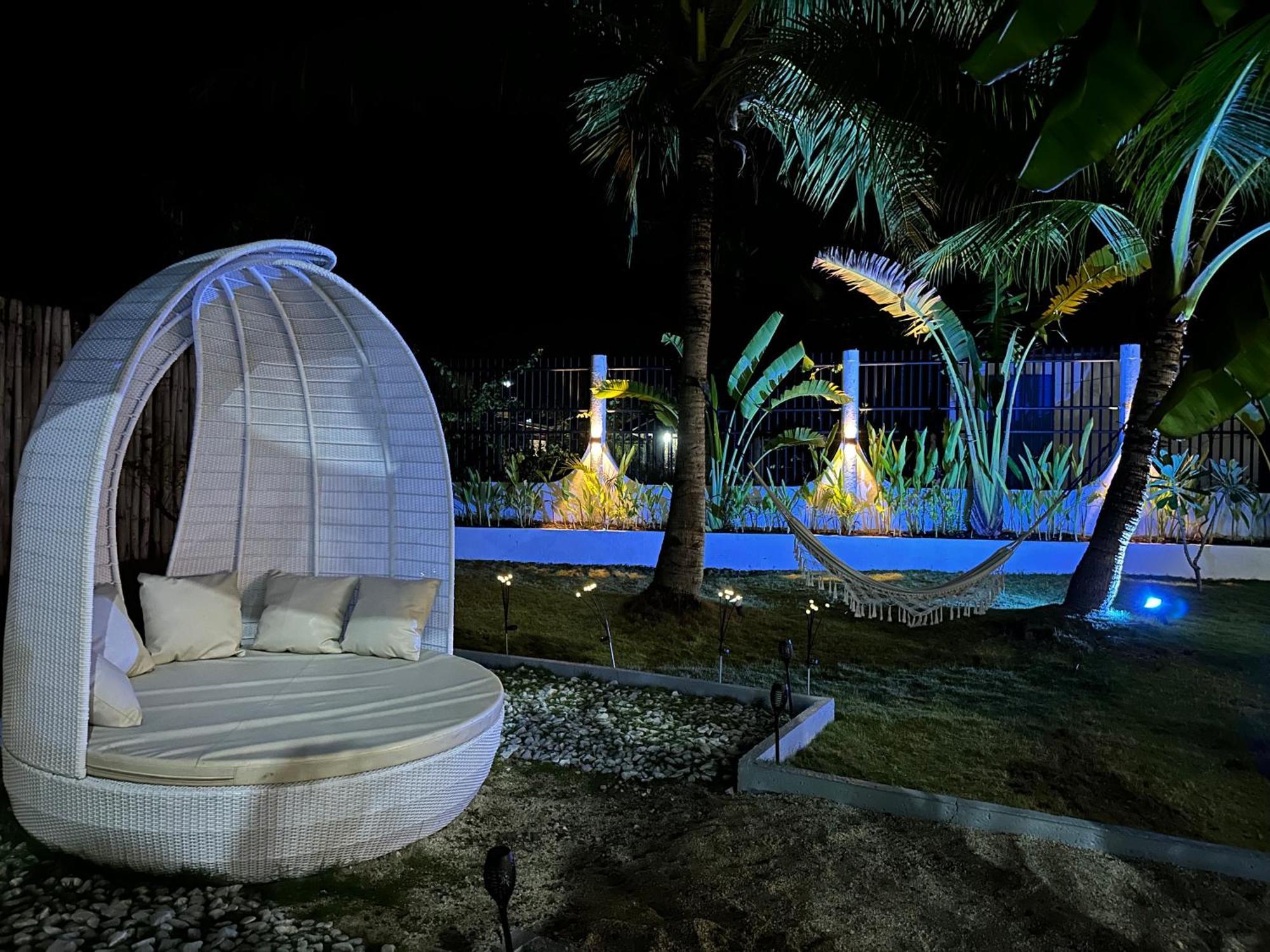 Pawikan Boutique Hotel Моалбоал Екстер'єр фото